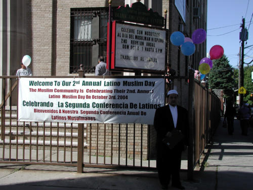 Hispanic-Muslim-Day-2005a