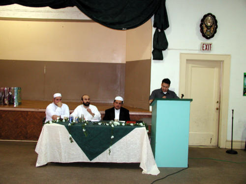 Hispanic-Muslim-Day-2005b