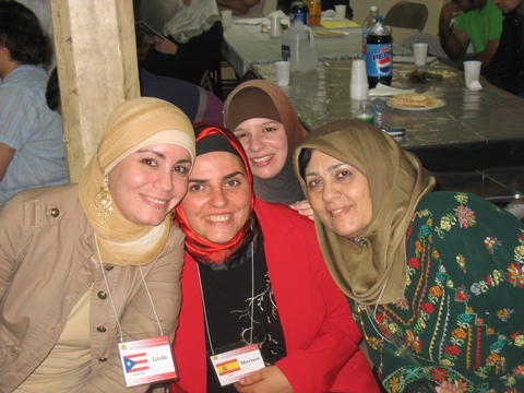 Hispanic-Muslim-Day-2006b