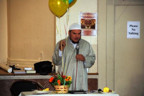 Hispanic-Muslim-Day-2009c