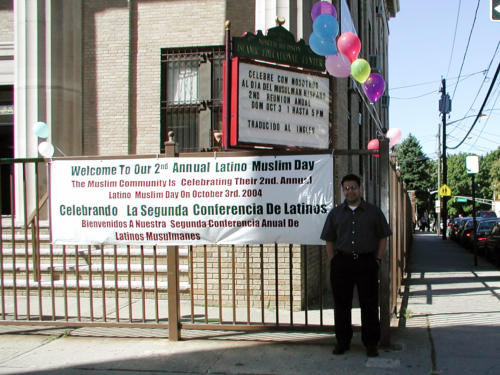 Hispanic-Muslim-Day-Juan-Galvan-2004a