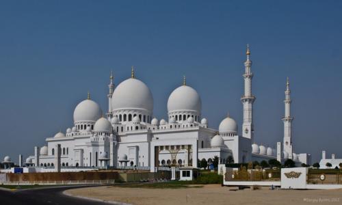 Sheikh-Zayed-Grand-Mosque-Abu-Dhabi