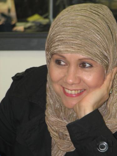 Chicago-Latina-Muslim1