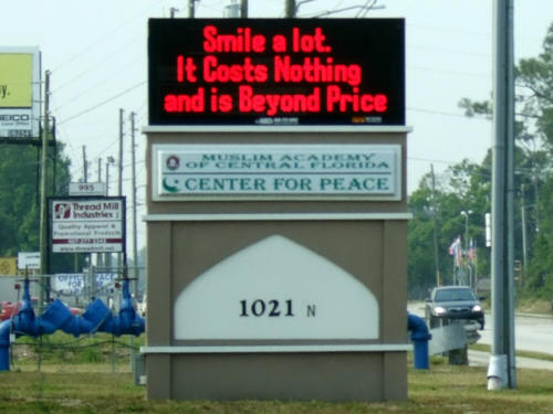Florida-Mosque-Sign-Smile